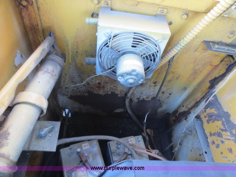 image for item D5922 1967 Bucyrus Erie 45C truck crane