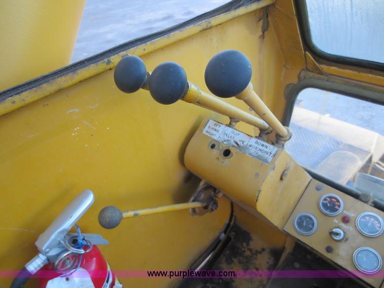 image for item D5922 1967 Bucyrus Erie 45C truck crane