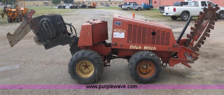image for item D5927 Ditch Witch 400SXD cable plow