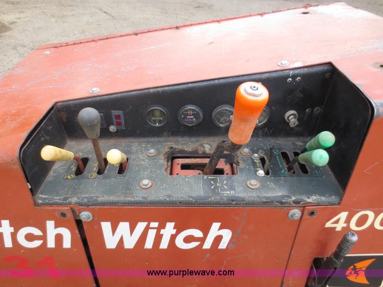 image for item D5927 Ditch Witch 400SXD cable plow