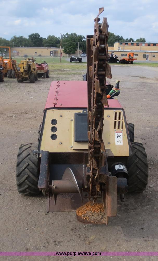 image for item D5928 Ditch Witch 410SXD cable plow