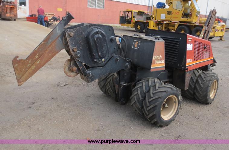 image for item D5928 Ditch Witch 410SXD cable plow