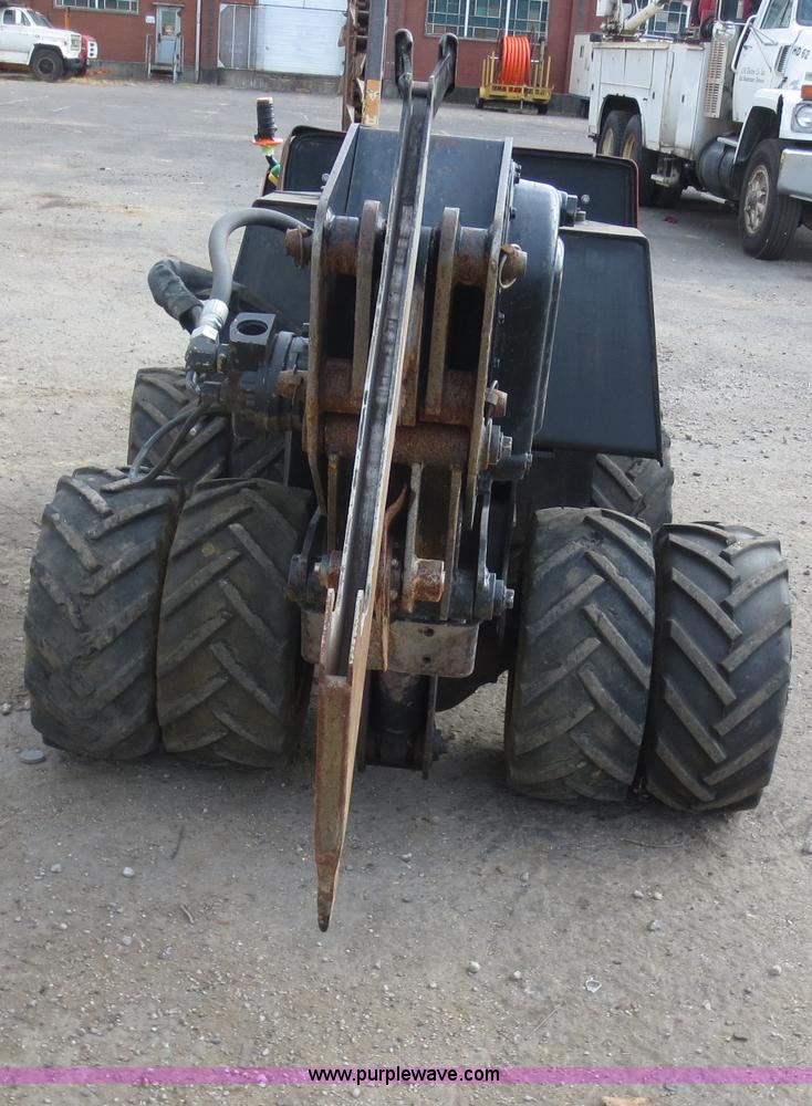 image for item D5928 Ditch Witch 410SXD cable plow