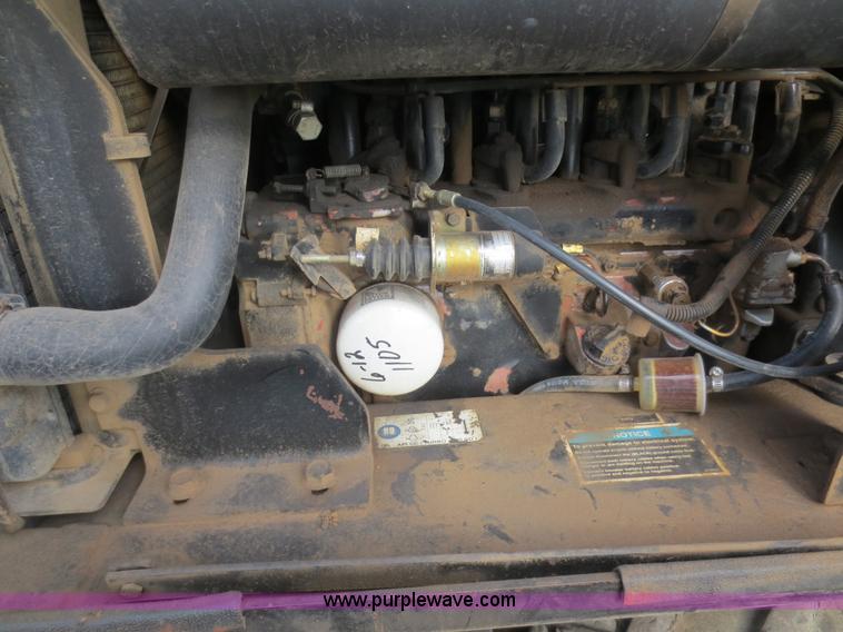 image for item D5928 Ditch Witch 410SXD cable plow