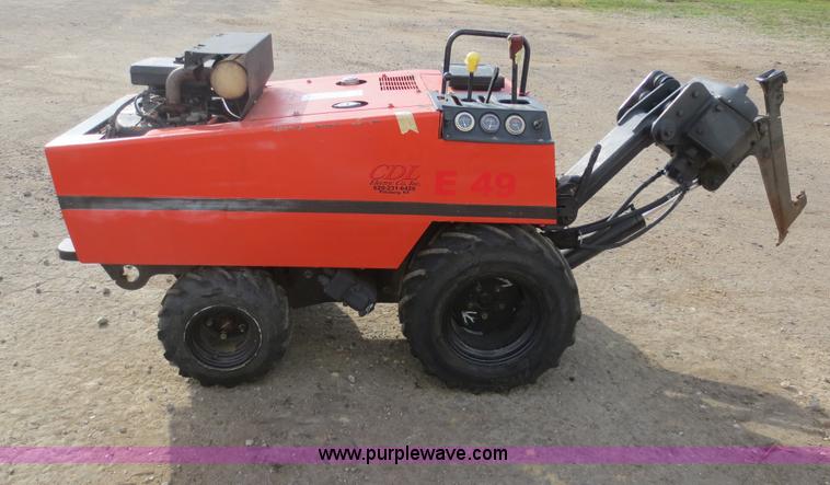 image for item D5929 2000 Ditch Witch 255SX cable plow