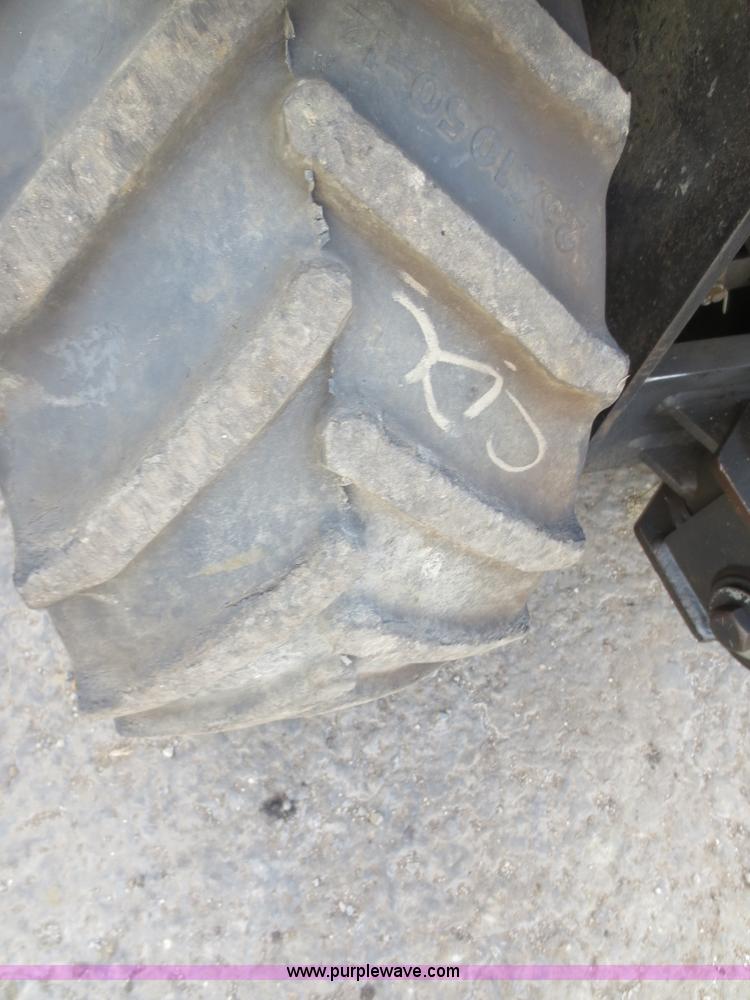 image for item D5929 2000 Ditch Witch 255SX cable plow