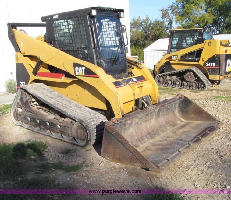 image for item E4597 2003 Caterpillar 287 Turbo track skid steer