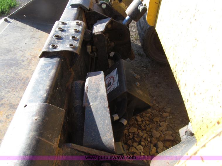 image for item E4597 2003 Caterpillar 287 Turbo track skid steer