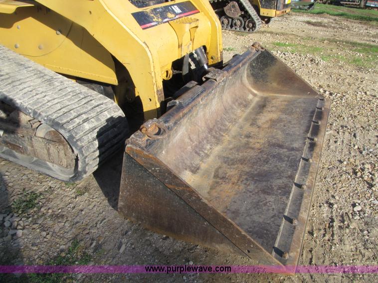 image for item E4597 2003 Caterpillar 287 Turbo track skid steer