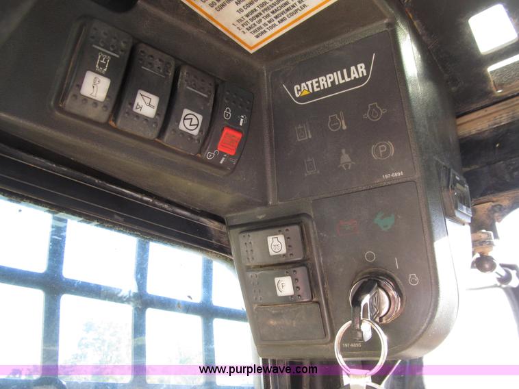 image for item E4597 2003 Caterpillar 287 Turbo track skid steer