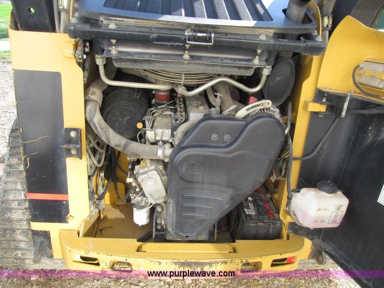 image for item E4597 2003 Caterpillar 287 Turbo track skid steer