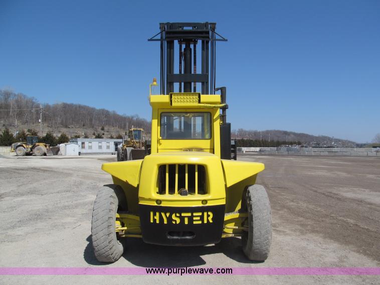 image for item E5964 Hyster H300B forklift
