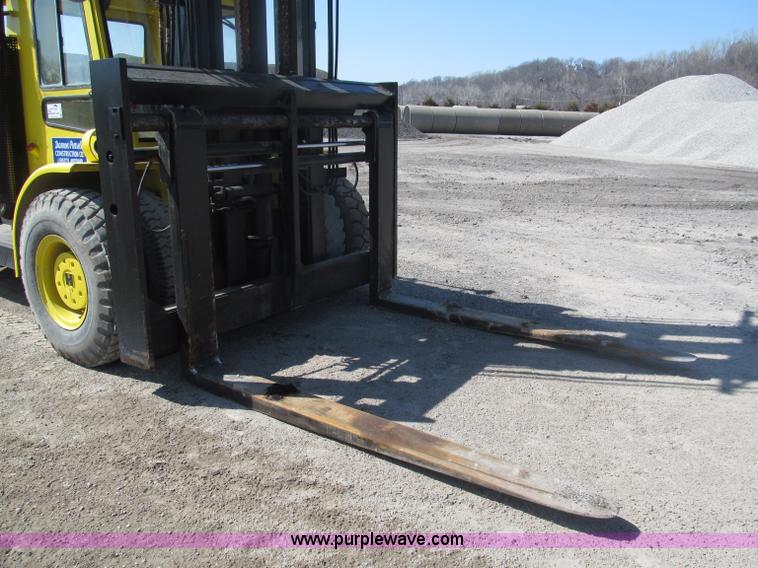 image for item E5964 Hyster H300B forklift