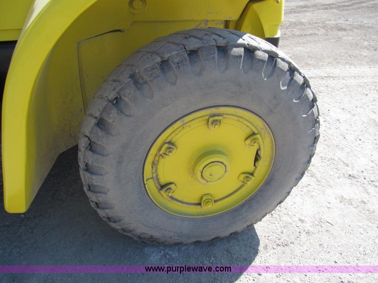 image for item E5964 Hyster H300B forklift