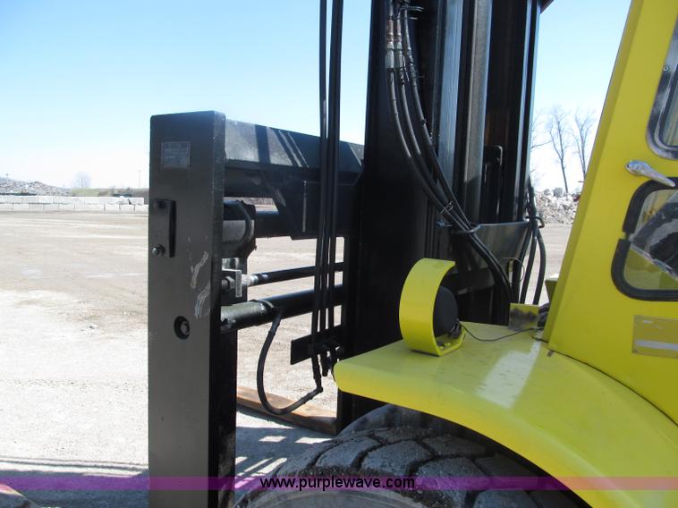 image for item E5964 Hyster H300B forklift