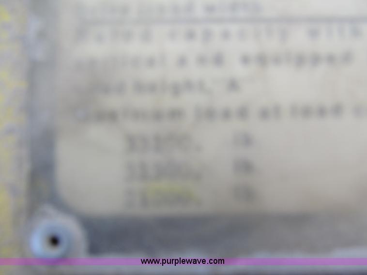 image for item E5964 Hyster H300B forklift