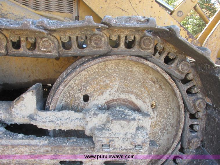 image for item E7404 John Deere 555G Series IV track loader