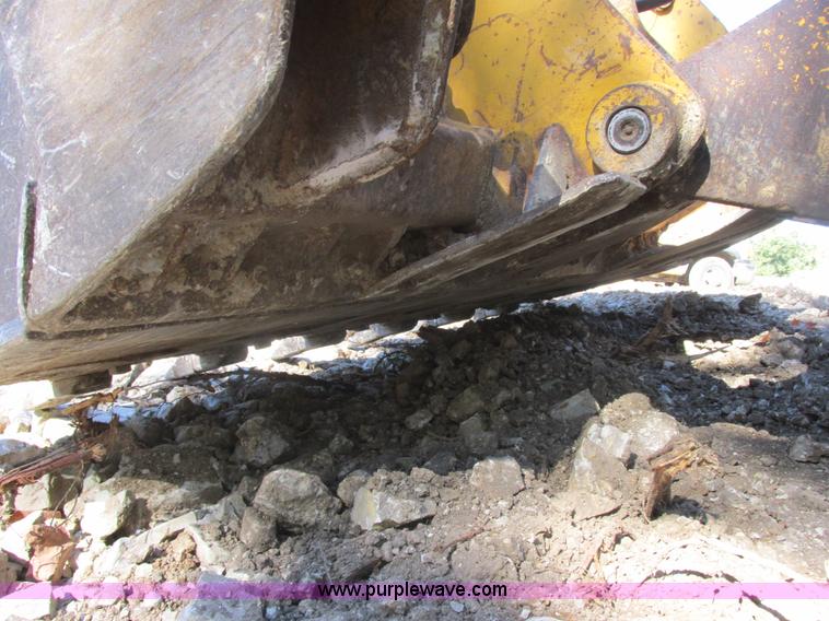 image for item E7404 John Deere 555G Series IV track loader