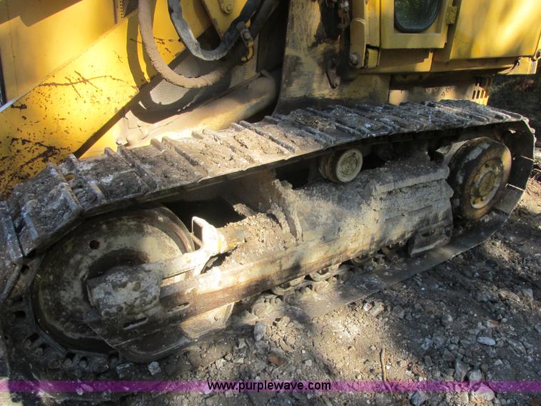 image for item E7404 John Deere 555G Series IV track loader