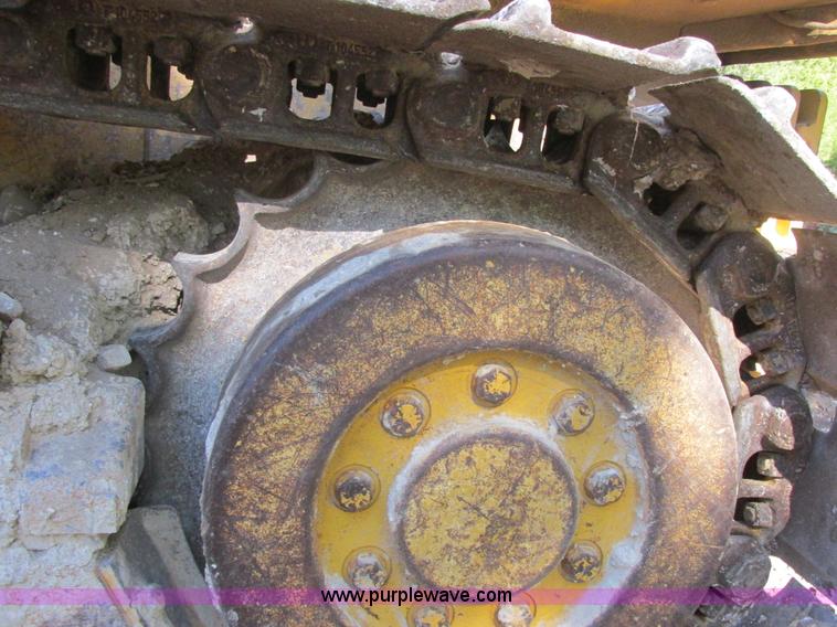 image for item E7404 John Deere 555G Series IV track loader