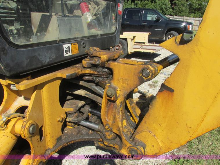 image for item E7405 1992 John Deere 310D backhoe