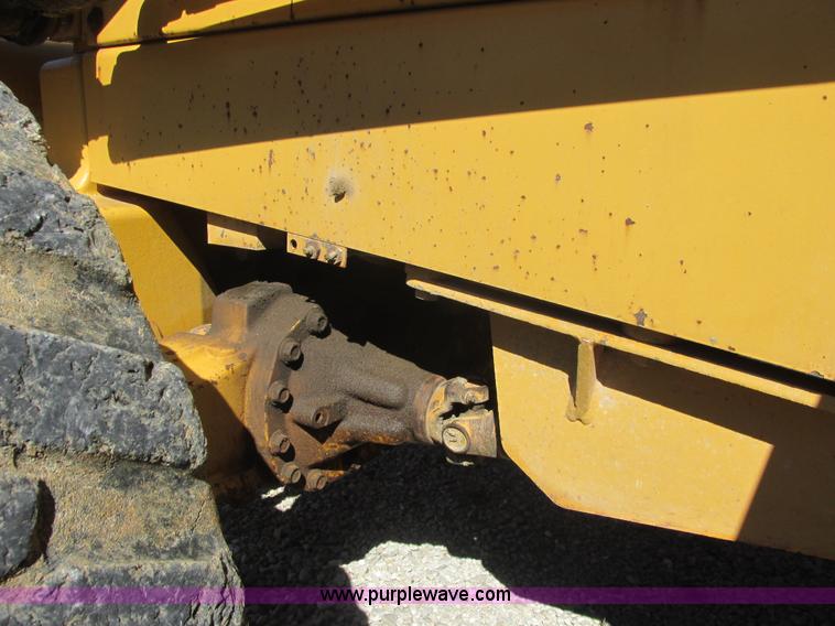 image for item E7405 1992 John Deere 310D backhoe