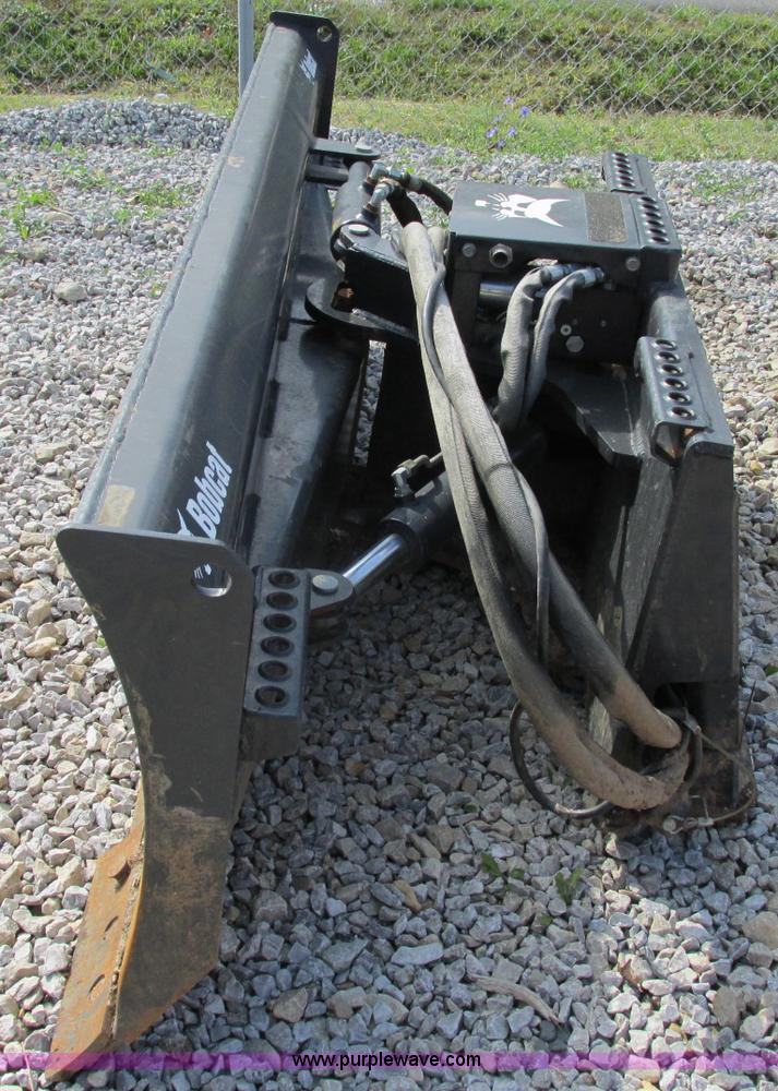 2009 Bobcat 80 skid steer dozer blade in Blue Springs, MO Item F5287