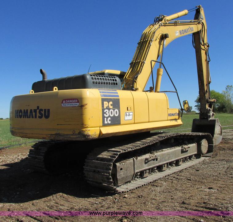 image for item F5303 2004 Komatsu PC300LC-7L excavator