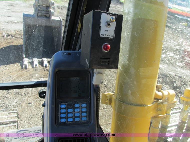 image for item F5303 2004 Komatsu PC300LC-7L excavator