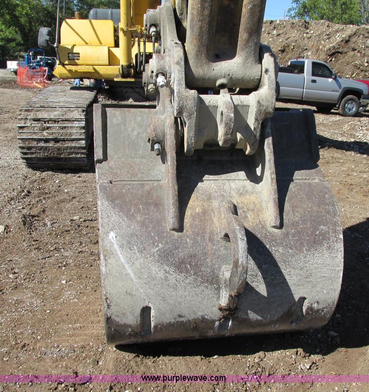 image for item F5303 2004 Komatsu PC300LC-7L excavator