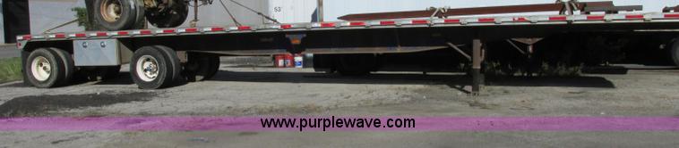 image for item F5304 1999 Fruehauf 48' flatbed spread axle trailer