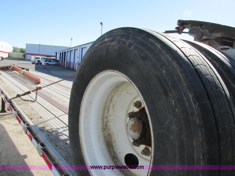 image for item F5305 Semi trailer dolly