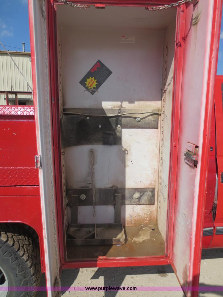 image for item F6682 1999 GMC Sierra Classic 3500 utility truck