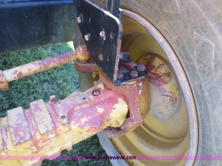 image for item F6688 1996 Caterpillar TH63 telehandler