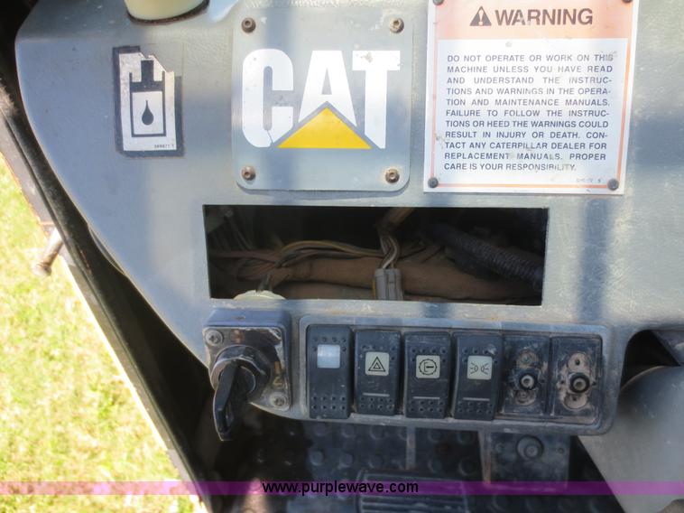 image for item F6688 1996 Caterpillar TH63 telehandler