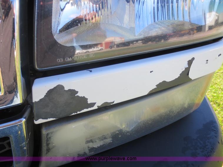 image for item F6689 2006 Chevrolet 3500 Crew Cab utility truck