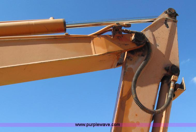 image for item G2121 1995 Daewoo DH50 mini excavator