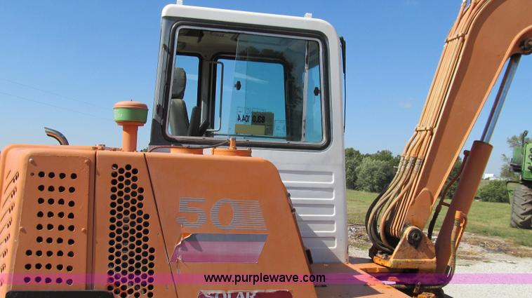 image for item G2121 1995 Daewoo DH50 mini excavator