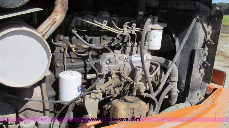 image for item G2121 1995 Daewoo DH50 mini excavator