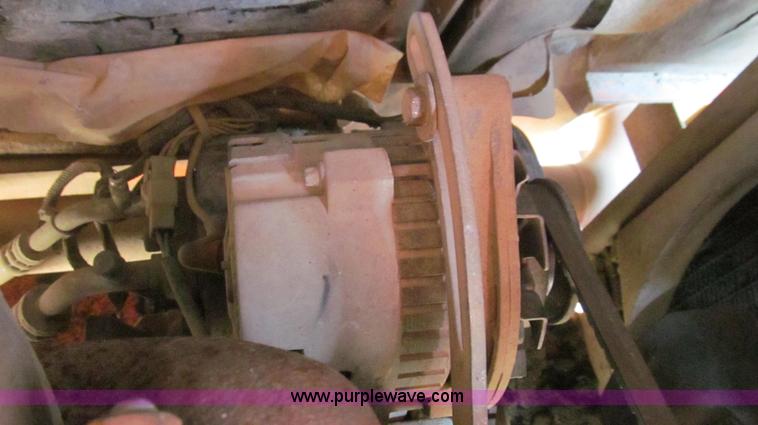 image for item G2121 1995 Daewoo DH50 mini excavator