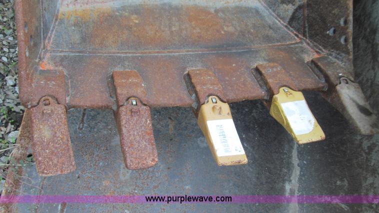 image for item G2121 1995 Daewoo DH50 mini excavator