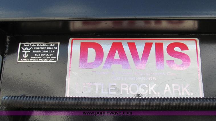 image for item G2124 1997 Ford LTLA9000 AeroMax 120 dump truck