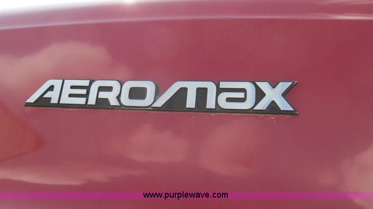 image for item G2124 1997 Ford LTLA9000 AeroMax 120 dump truck