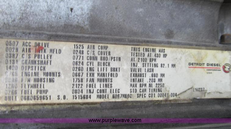 image for item G2124 1997 Ford LTLA9000 AeroMax 120 dump truck