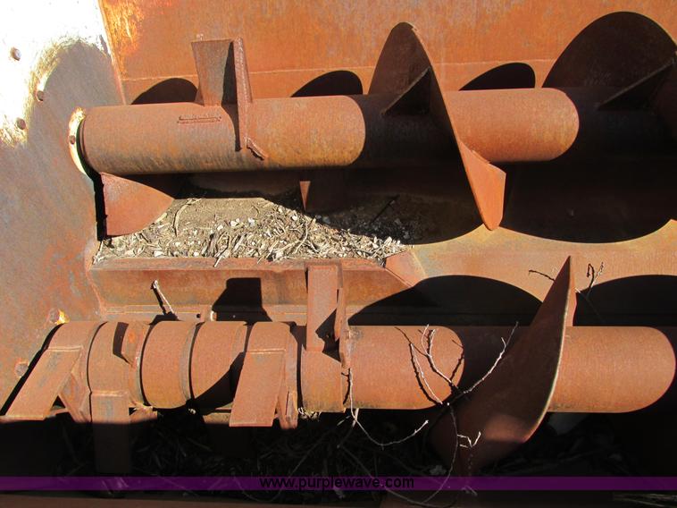 image for item G3007 Hydraulic drive feed bed with electric tarp