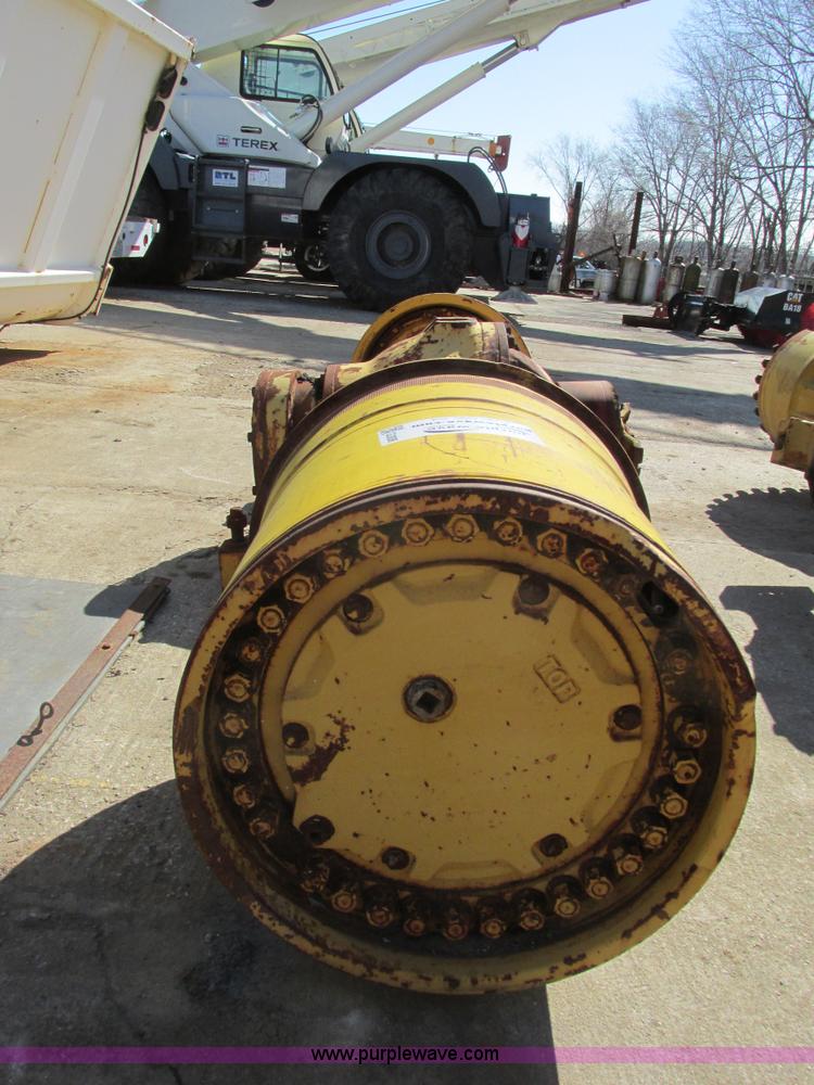 image for item G3008 Komatsu WA500 rear axle