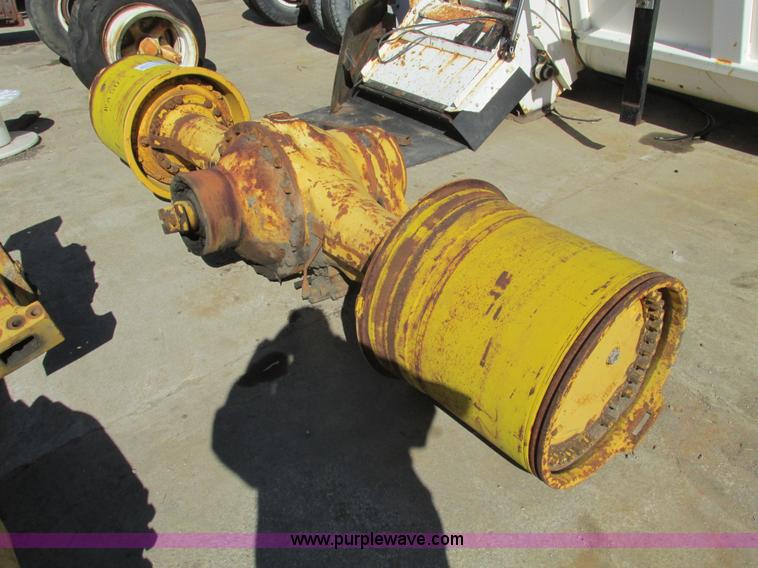 image for item G3008 Komatsu WA500 rear axle