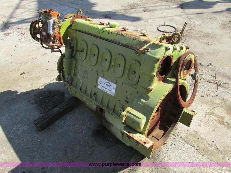 image for item G3011 Detroit Diesel 6-71 diesel engine core