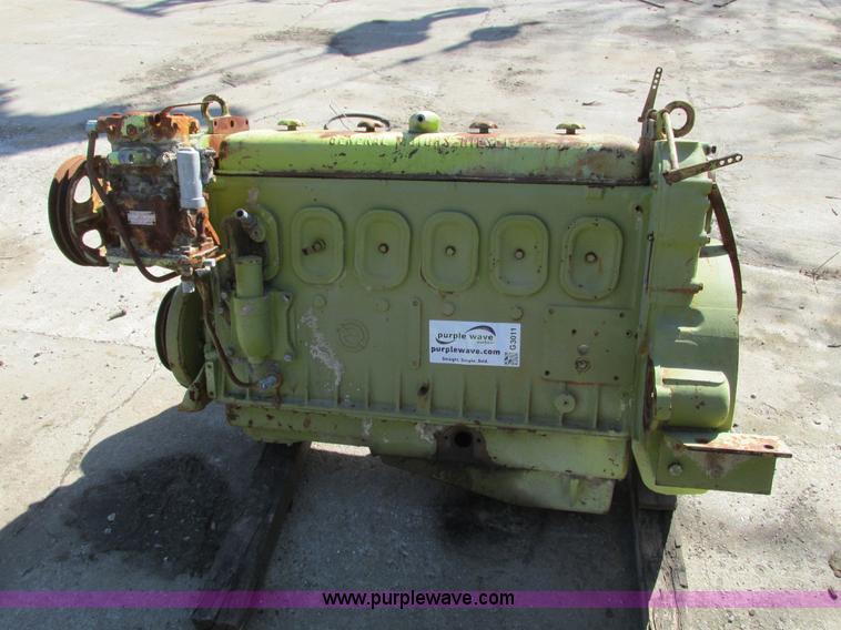 image for item G3011 Detroit Diesel 6-71 diesel engine core