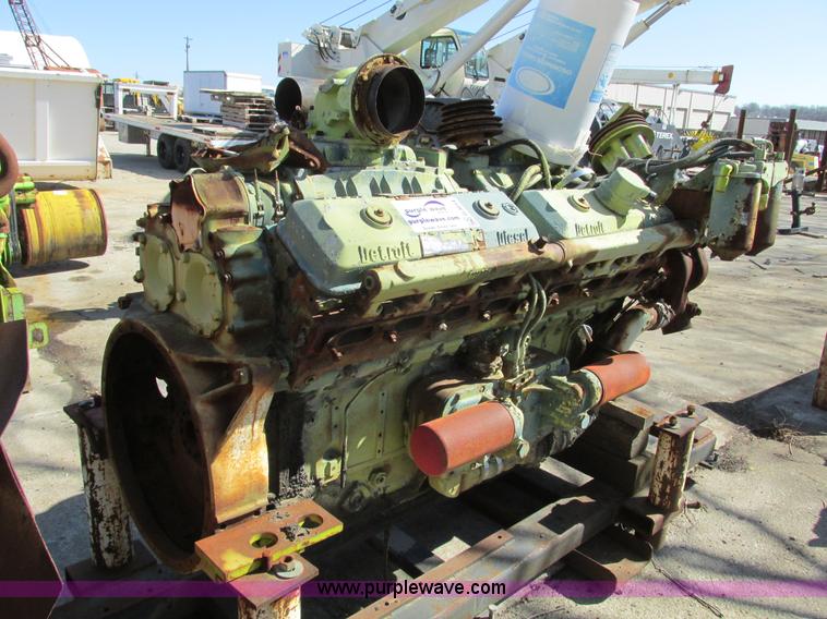 image for item G3014 Detroit 16V71 diesel engine core